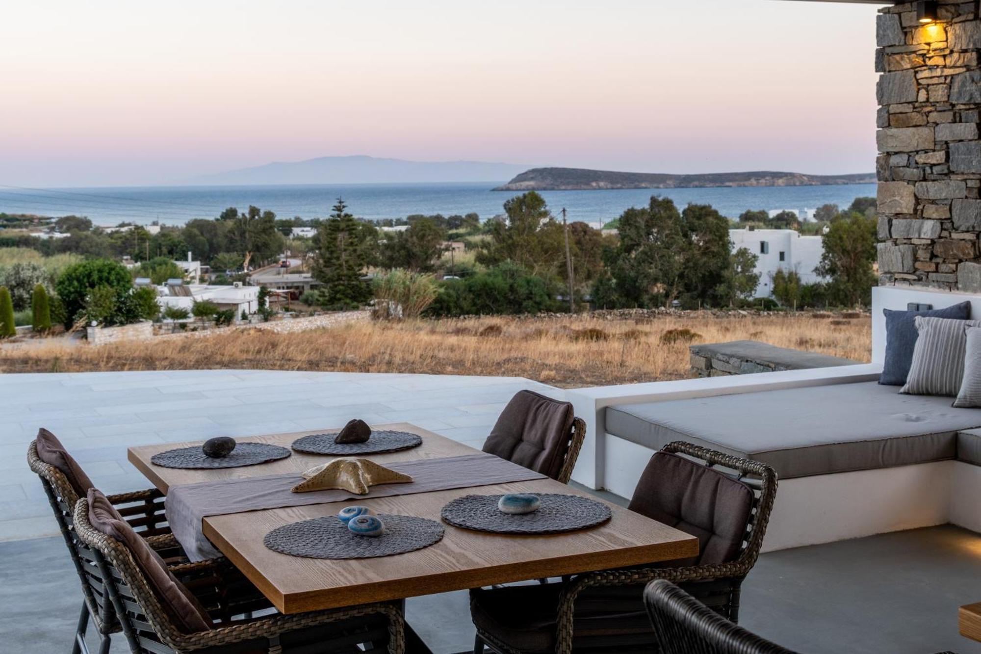 Golden Bay Luxury Villas And Suites Chrisi Akti  Exterior photo